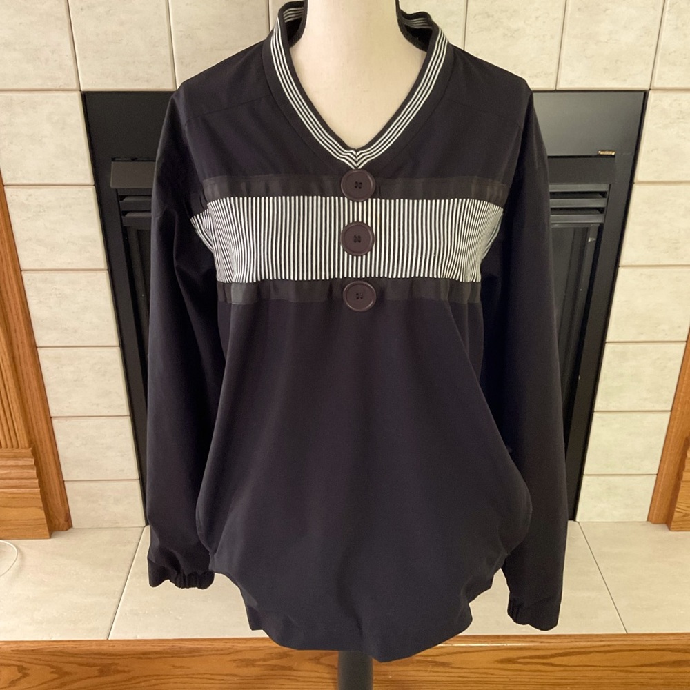 V-Neck Pullover Style Long Sleeve Jacket, Women’s Sz L (42-44)